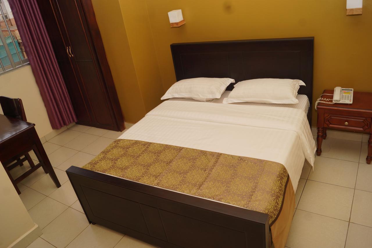 Diamonds Hotel Kampala Exterior foto